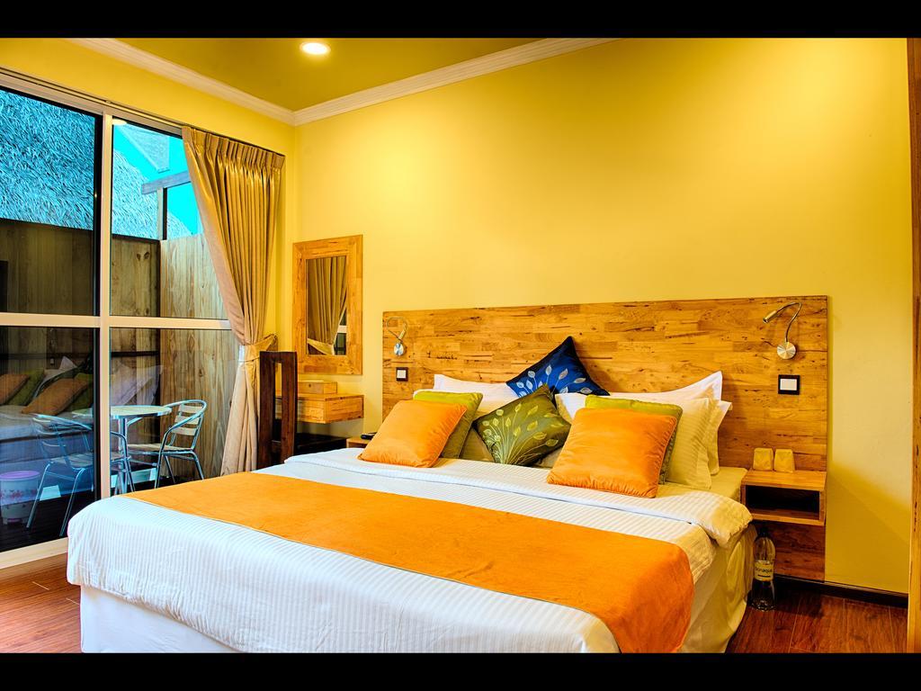 Hotel Narnia Maldives Maafushi Esterno foto