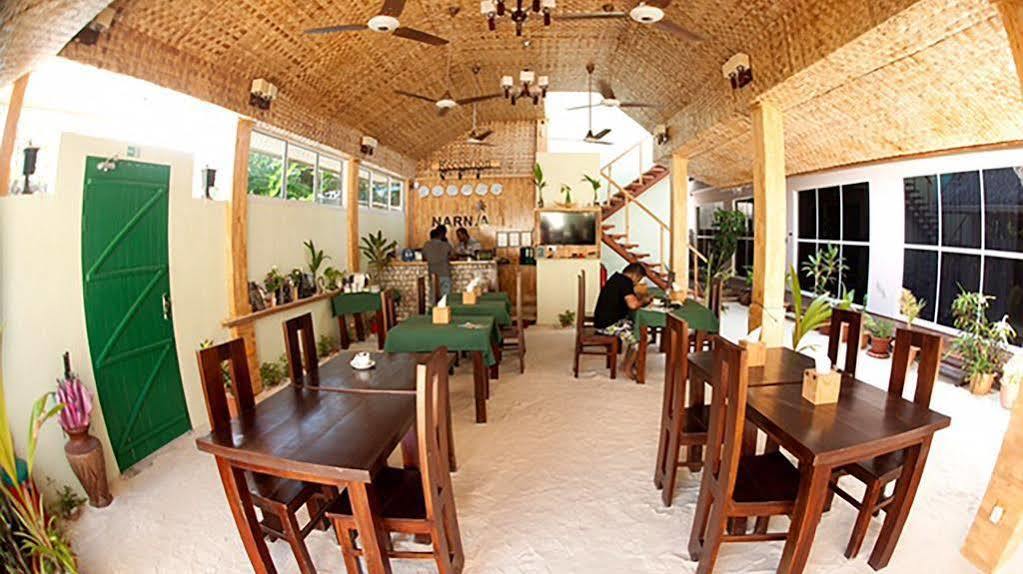Hotel Narnia Maldives Maafushi Esterno foto
